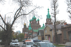 Краснодар. Вид на Свято-Троицкий собор